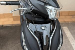 Kymco people 125 S pochi km