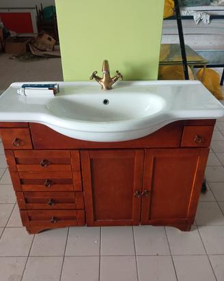 mobile bagno completo di rubinetto in ottone 