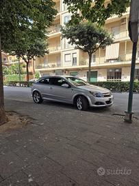 Opel Astra GTC 