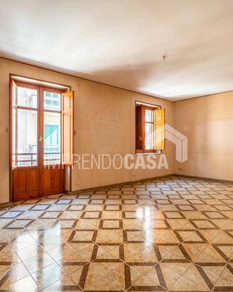 Comodo 5 Vani mq 140 zona Serradifalco / Cataldo