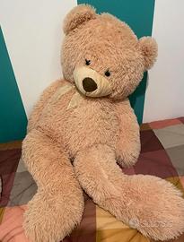Orso gigante peluche