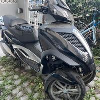 Piaggio MP3 300 Yourban LT GUIDABILE CON PATENTE B