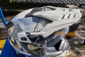 Casco moto seminuovo
