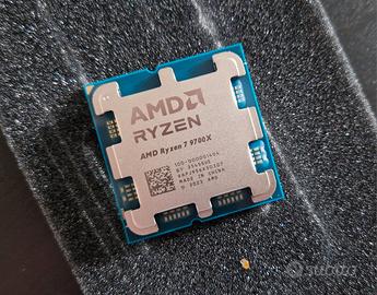 CPU AMD Ryzen 7 9700X 