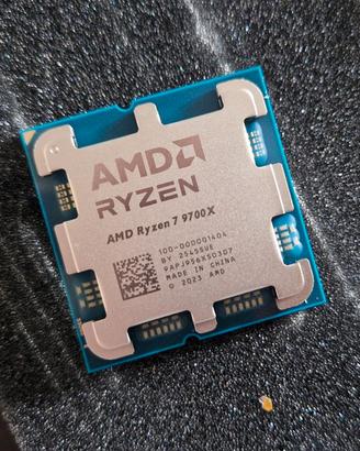 CPU AMD Ryzen 7 9700X 