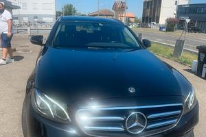 MERCEDES BENZ E220D  MILD HYBRID