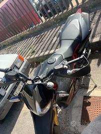 Aprilia Dorsoduro 900 - 2021