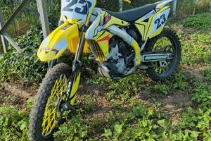 Suzuki r-mz 250 4t
