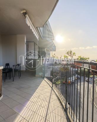 ZONA GROTTICELLA - 4 LOCALI RISTRUTTURATO CON TERR