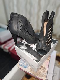 Scarpe nuove!