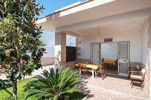 Appartamento Torre Lapillo 4-8 posti settembre