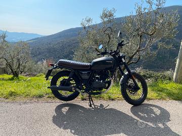 Brixton Cromwell 125 ABS