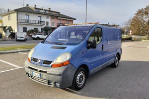 Renault Trafic T27 1.9 dCi/100CV PC-TN 3Posti