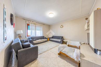 4 LOCALI A ROMA