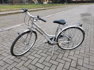 Bicicletta city bike Samar 26" con cambio Shimano