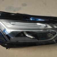proiettore Audi Q5