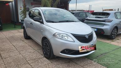 Lancia Ypsilon 1.2 GPL 69 CV 5 porte Ecochic Silve