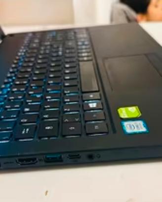 Pc portatile i7 8th  gaming Acer travelmate  