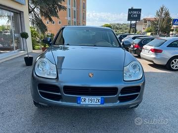 Porsche Cayenne 3.2 V6 cat GPL