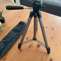 Treppiede Amazon Basics 127 cm come nuovo