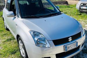 Suzuki Swift 1.3 DDiS DPF 5p. GLX