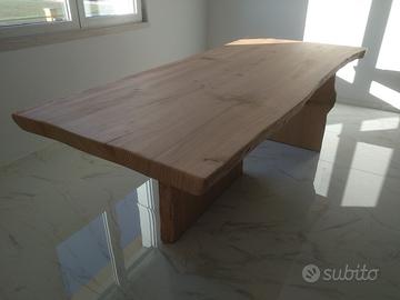 tavolo e gambe in pezzo unico cedro del libano