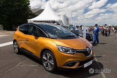 Ricambi usati renault scenic 2016-2023