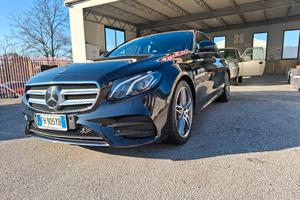 MERCEDES CLASSE E220 4 MATIC 
