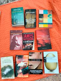 libri nuovi fondo di magazzino 