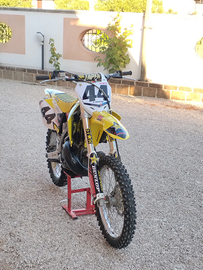 Suzuki RM 250