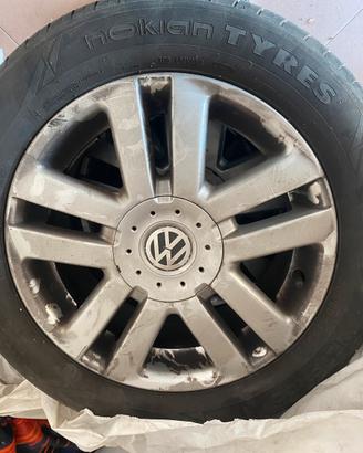 Gomme auto 205-55-16 Nokian