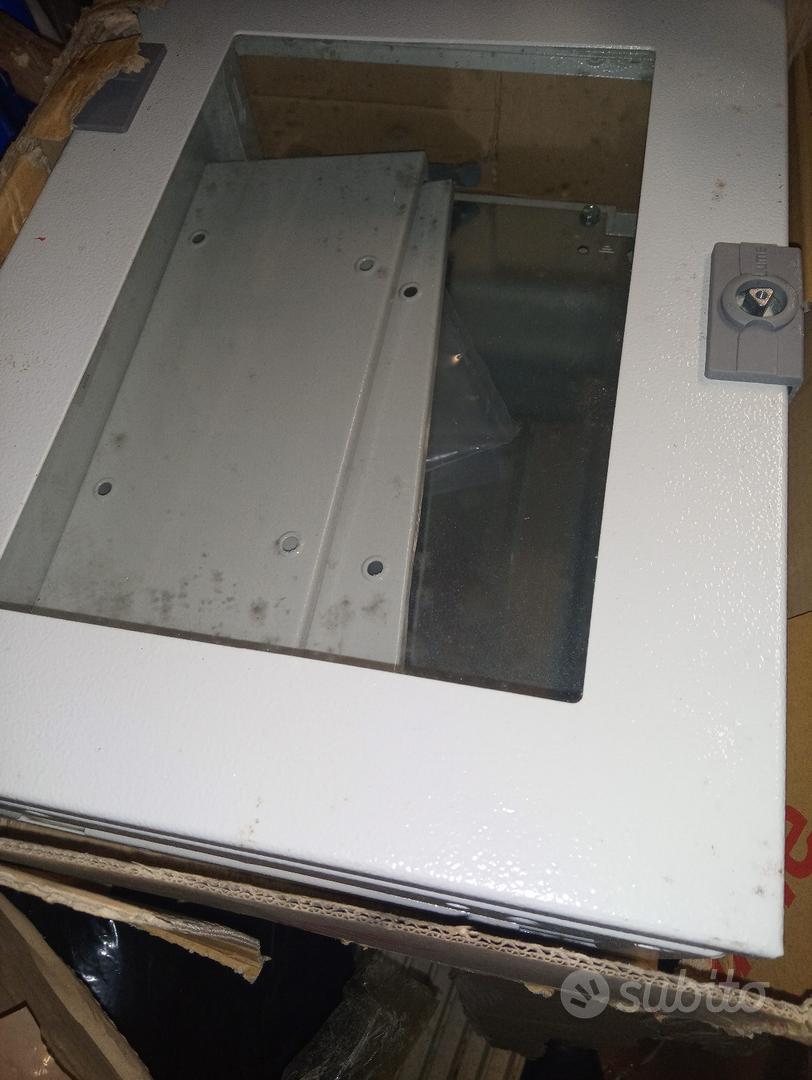 quadro box elettrico - Giardino e Fai da te In vendita a Venezia