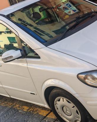Mercedes Viano 220 CDI