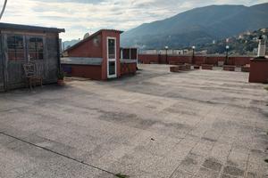 Appartamento in ordine 130 metri quadrati