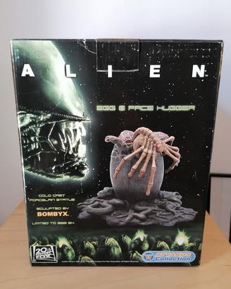 statua porcellana Alien Egg + Facehugger 2003