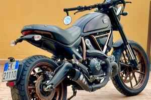 Ducati scrambler Italia indipendent