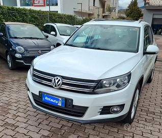 Volkswagen Tiguan 2.0 TDI 177 CV 4MOTION DSG R-Lin