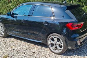AUDI A1 30 tfsi 