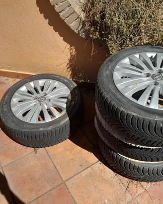 cerchi 16 pollici e gomme termiche opel corsa 2011