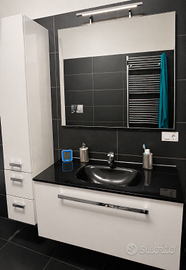 mobile sospeso bagno