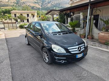 Mercedes-benz B 180 CDI Premium - 2010