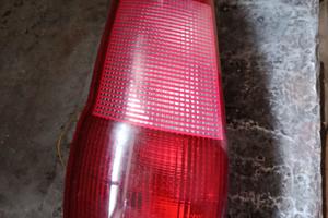 Stop sinistro fiat punto prima serie