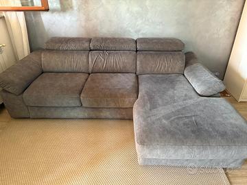 Divano 3 posti  POLTRONESOFÀ con penisola grigio