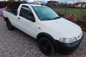 Fiat Strada 1.9 JTD Pick-up