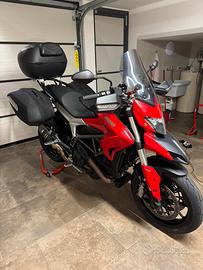 Ducati Hyperstrada 939