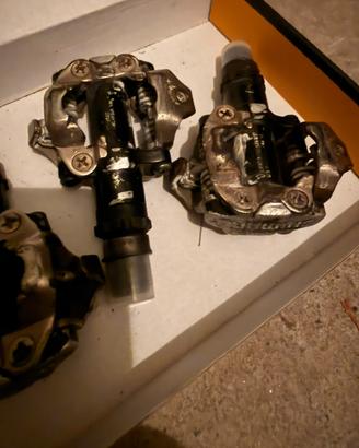 Pedali Shimano SPD
