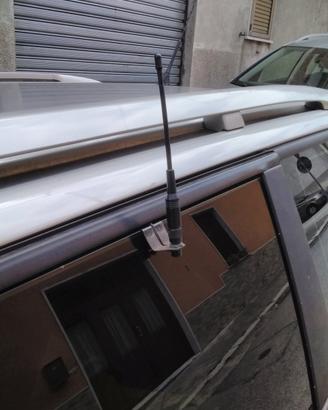 Base antenna radioamatori 144 430 da finestrino
