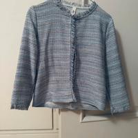 Giacca azzurra modello Chanel