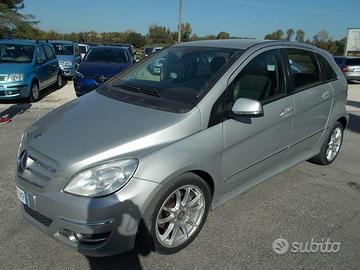MERCEDES - Classe B - 180 CDI