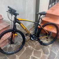 Bicicletta mountain bike MOMO DESIGN